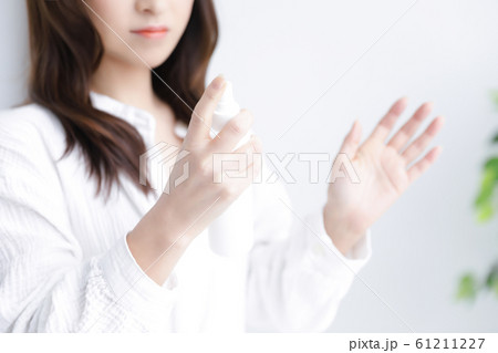 ヘアスプレー 61211227