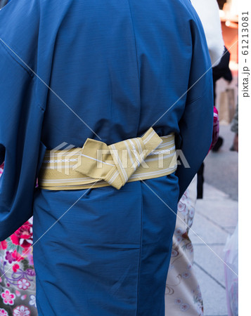 和服の男性 和服の男性 61213081