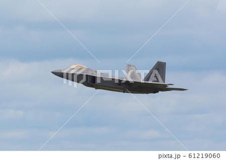 F-22A　Raptor　ラプター　空撮風 61219060