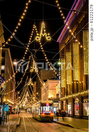 フィンランド ヘルシンキのイルミネーション アレクサンテリン通り フィンランド ヘルシンキのイルミネーション アレクサンテリン通り 61222179