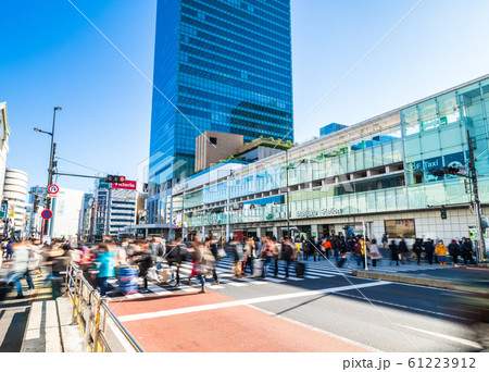 東京　新宿駅南口 61223912