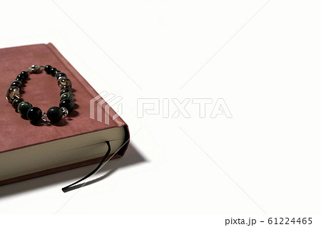 パワーストーンに魅せられて 61224465