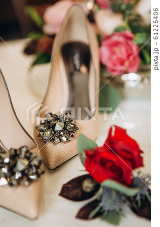 festive items table flowers shoes female 61226406