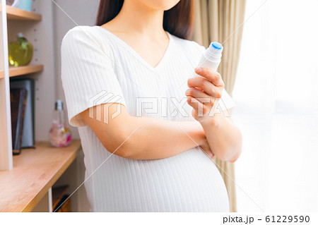 痒み止め薬 悩む 妊婦 61229590