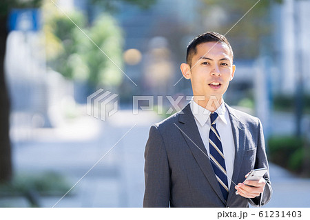 男性　ビジネスイメージ 61231403