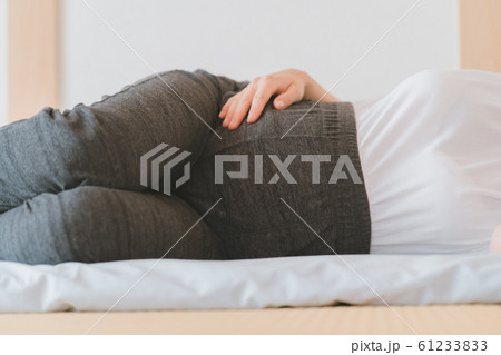 pregnant woman 61233833