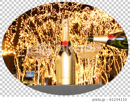 Champagne and Illuminations Champagne and Illuminations 61234110