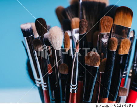 set of professional close up makeup brushes for eye 61234598