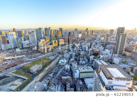 大阪　キタ　都市景観　夕景 61239053