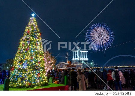 名古屋港のクリスマス イルミネーションの写真素材