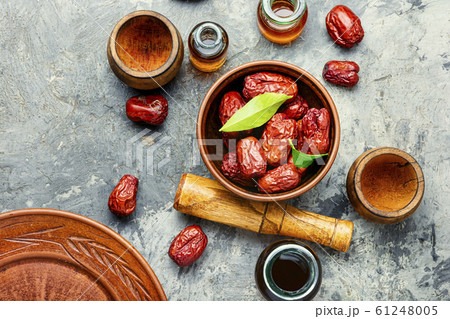 Healing tincture of jujube 61248005
