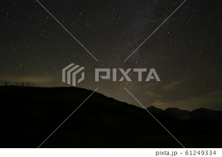 白馬八方尾根の満天の星空 白馬八方尾根の満天の星空 61249334