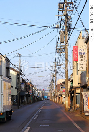 新潟　上越市　雁木のある風景 61250260