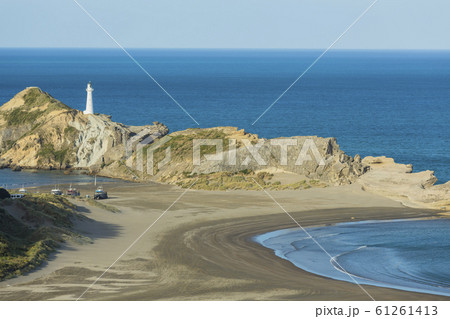 ニュージーランド キャッスル・ポイント キャッスル・ロックから見える灯台 ニュージーランド キャッスル・ポイント キャッスル・ロックから見える灯台 61261413
