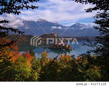 秋のブレッド湖　Mala Osojnica道中の眺め 61271126