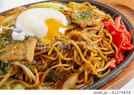 卵入りの美味しい焼きそば 卵入りの美味しい焼きそば 61274658