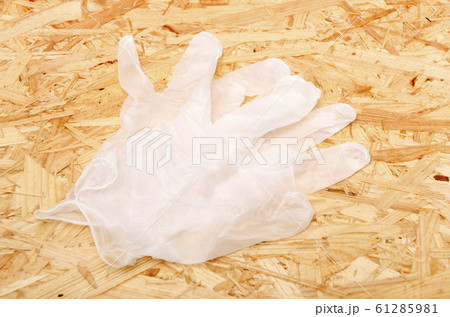 プラスチック手袋 61285981