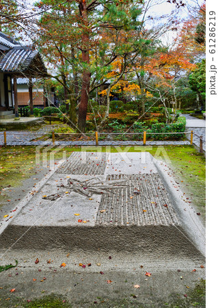 法然院　白砂壇　（京都） 61286219