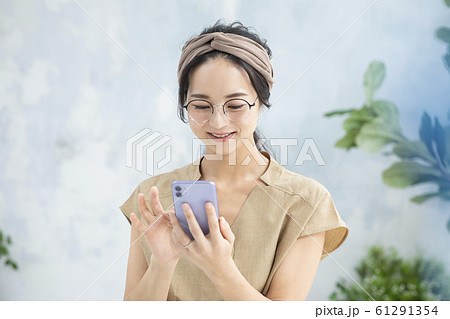 ビューティー　美容　スマホ　スマートフォン 61291354