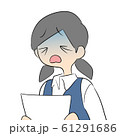 発表に緊張する女の子 61291686