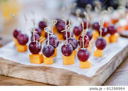 Festive buffet receptions in the summer Festive buffet receptions in the summer 61298964