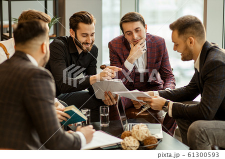 leisure time at work of business crew leisure time at work of business crew 61300593