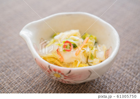 白菜の漬物 白菜の漬物 61305750
