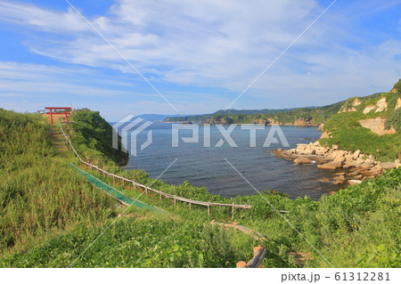 【石川県】能登半島　関野鼻弁財天 61312281