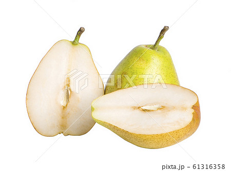 Chinese fragrant pear an isolated on white Chinese fragrant pear an isolated on white 61316358
