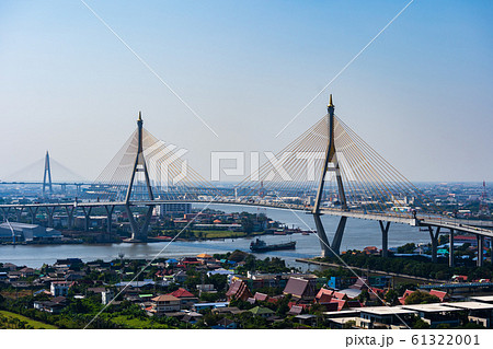 Bhumibol suspension bridge over Chao Phraya River Bhumibol suspension bridge over Chao Phraya River 61322001