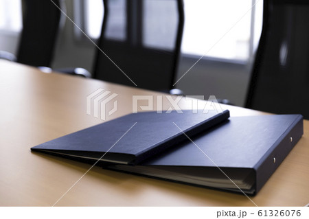 会議室　資料　写真素材 61326076
