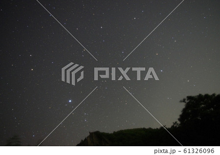 昇る夏の星座 61326096