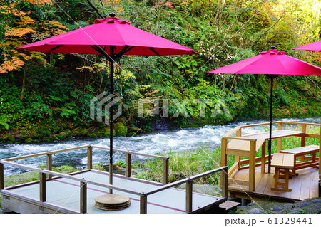 鶴仙渓の川床 61329441