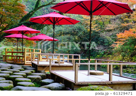 鶴仙渓の川床 61329471