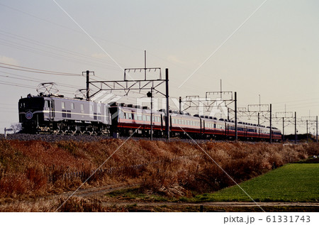 1996年　高崎線を走るEF5861クリスマストレイン 61331743