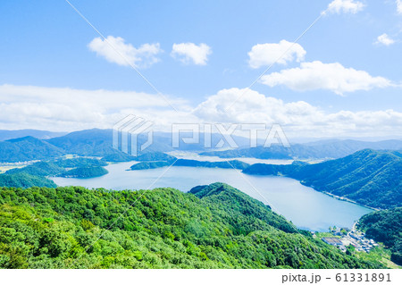 三方五湖レインボーラインの風景 61331891