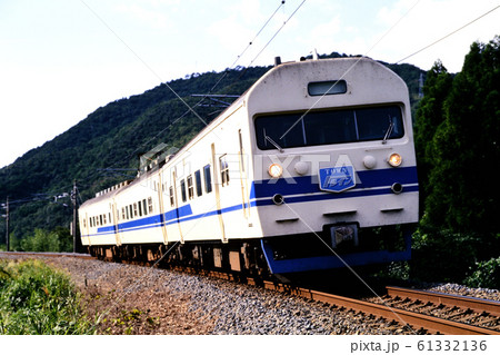 1996年 疋田ループ線を行く419系普通電車3両 1996年 疋田ループ線を行く419系普通電車3両 61332136