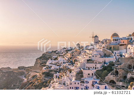 Oia village at sunset, Santorini island Oia village at sunset, Santorini island 61332721