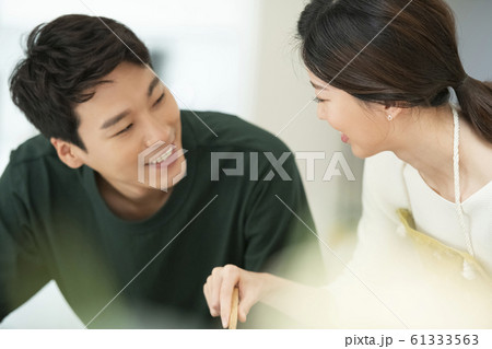 韓国人 新婚 調理 61333563