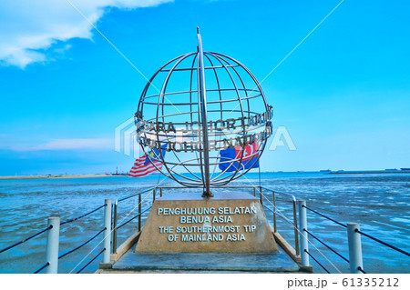マレーシア　ユーラシア大陸最南端　タンジュンピアイ国立公園 61335212