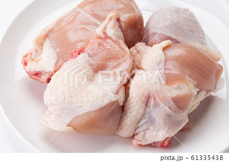 鶏肉(水炊き用骨つき肉) 鶏肉(水炊き用骨つき肉) 61335438