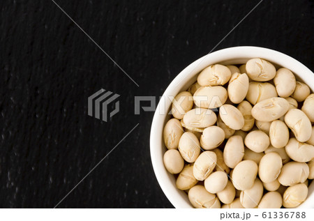 炒り大豆,煎り大豆,焼大豆(豆菓子) 炒り大豆,煎り大豆,焼大豆(豆菓子) 61336788