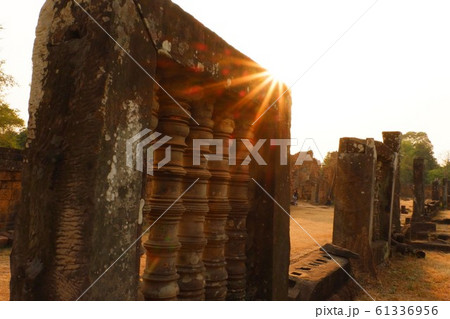 プレループ遺跡　アンコールワット遺跡群　夕日　シェムリアップ　世界遺産　カンボジア　観光地　海外旅 61336956
