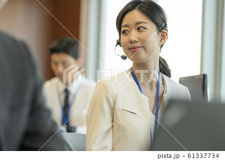 韓国人 女性 女 61337734