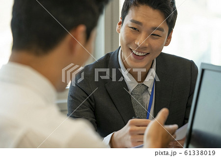 韓国人 男 男性 61338019