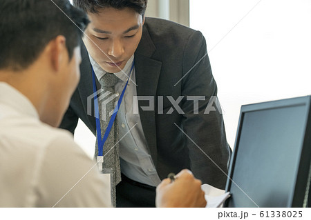 韓国人 男 男性 61338025