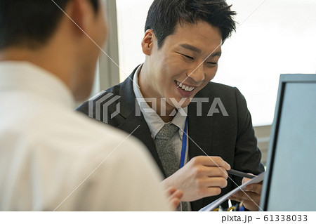 韓国人 男 男性 61338033