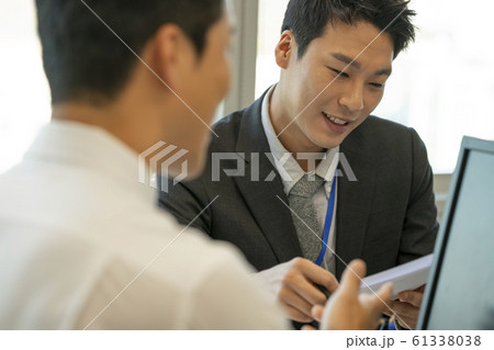 韓国人 男 男性 61338038