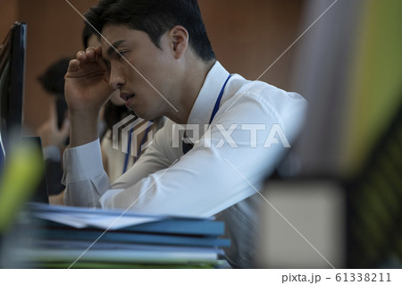 韓国人 男 男性 61338211