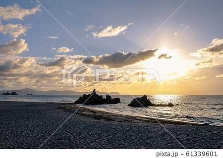 水晶浜の夕暮れ 61339601